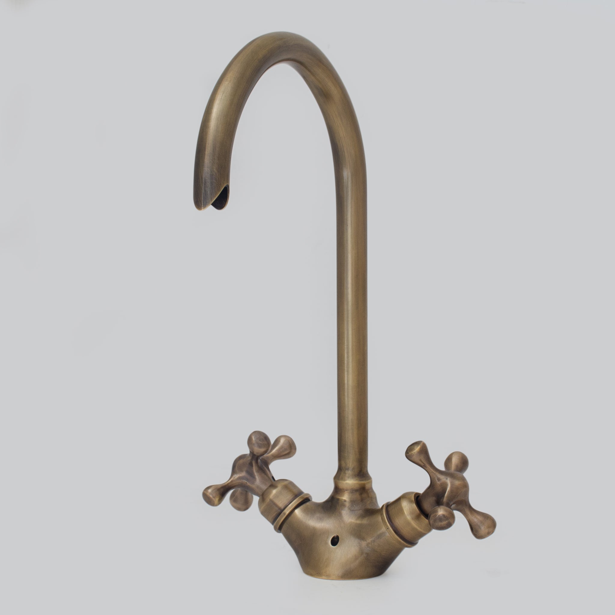 Antique Bronze Single-Hole Bathroom Faucet | Oil Rubbed Finish alternate view 2