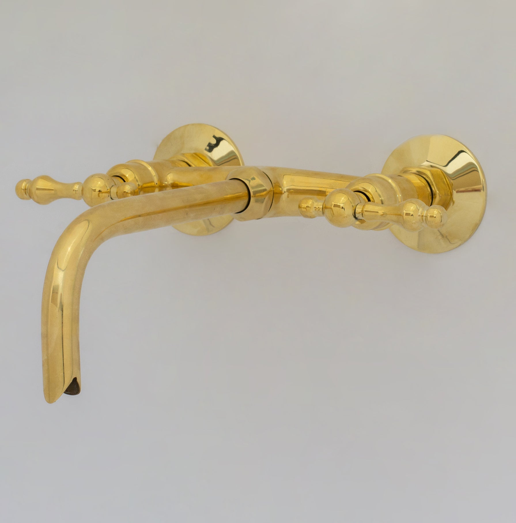 Brass Wall Mount Faucet – Antique Brass Bathroom Faucet alternate view 3