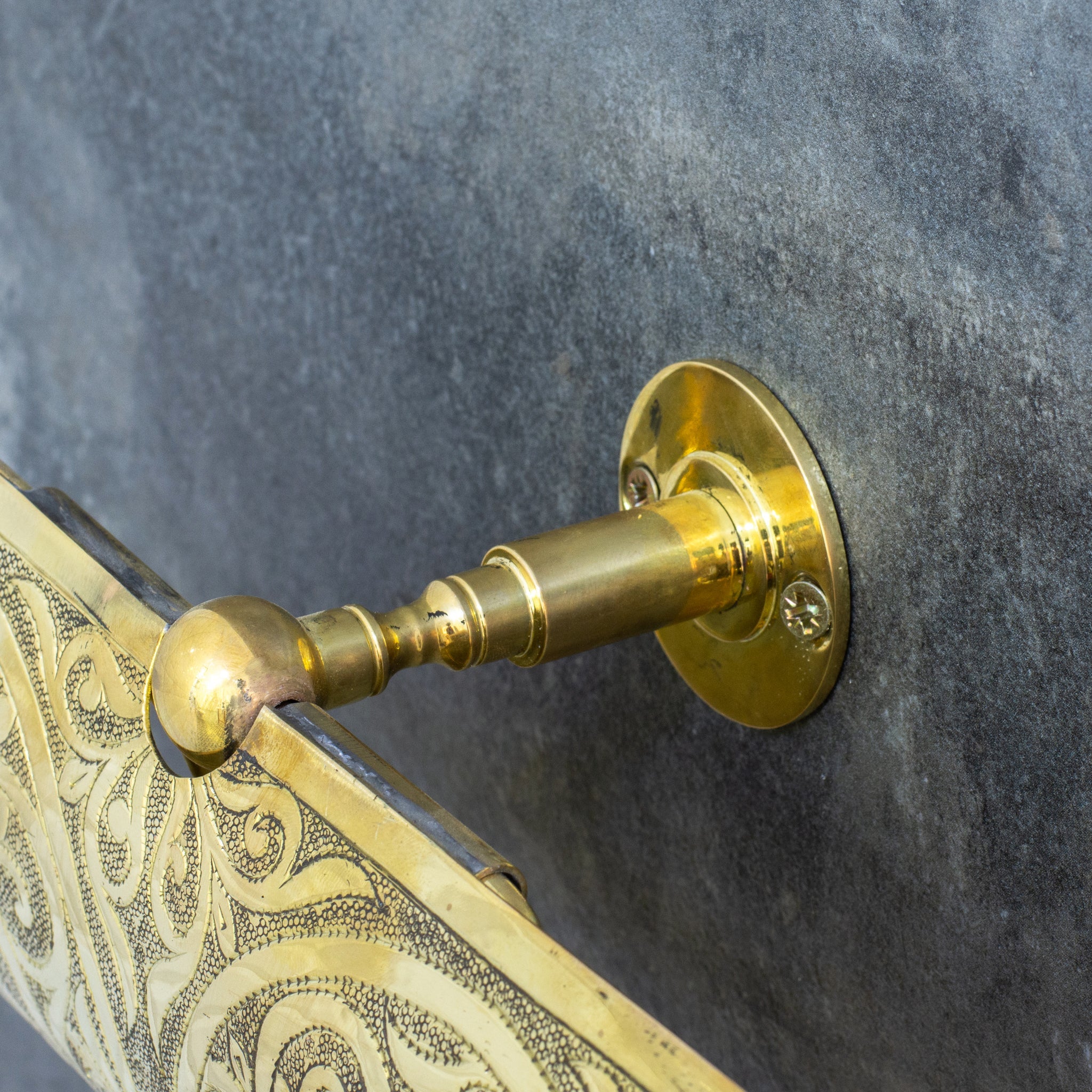 Handcrafted Unlacquered Brass Double Toilet Paper Holder | Engraved Sliding Cover alternate view 8