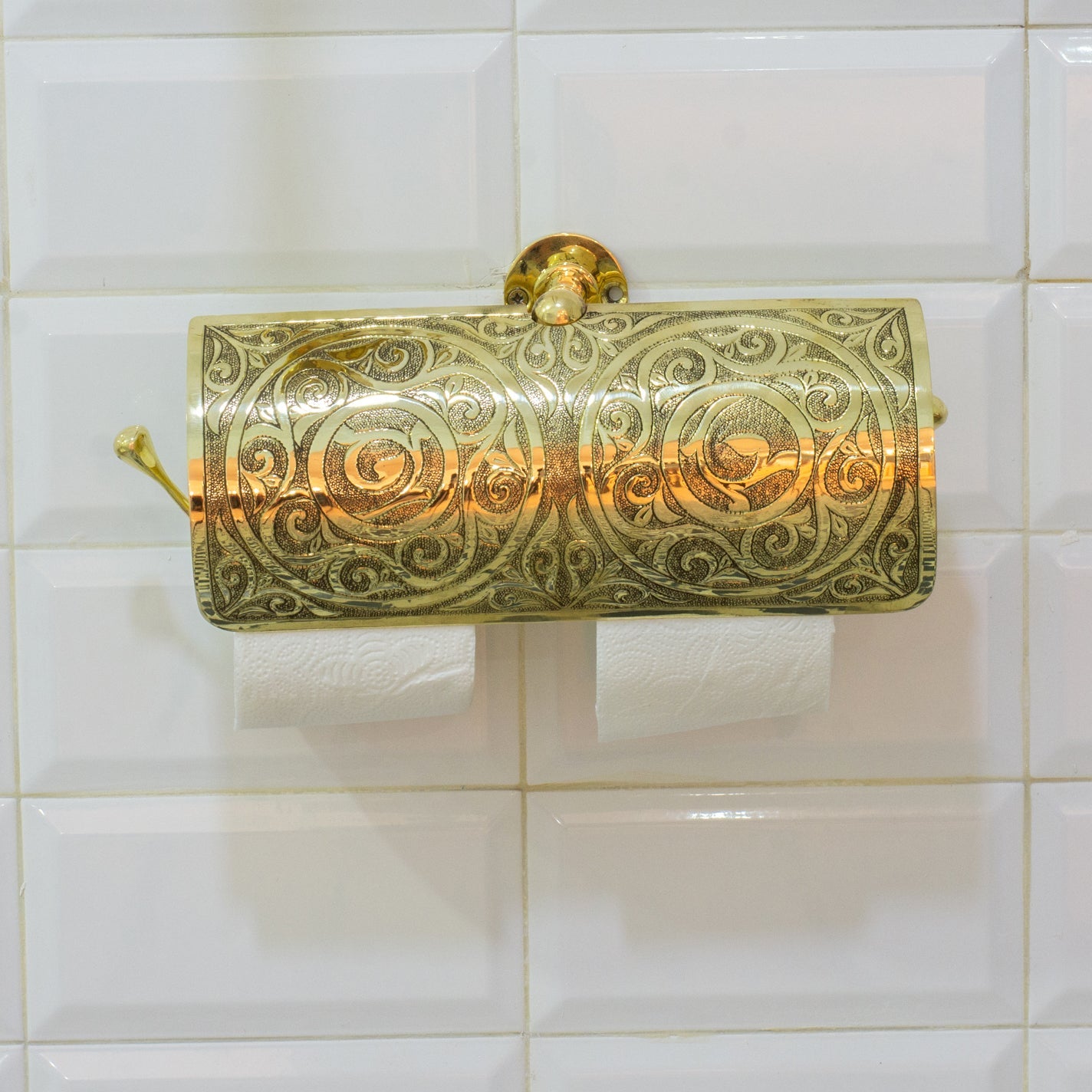 Handcrafted Unlacquered Brass Double Toilet Paper Holder | Engraved Sliding Cover alternate view 7