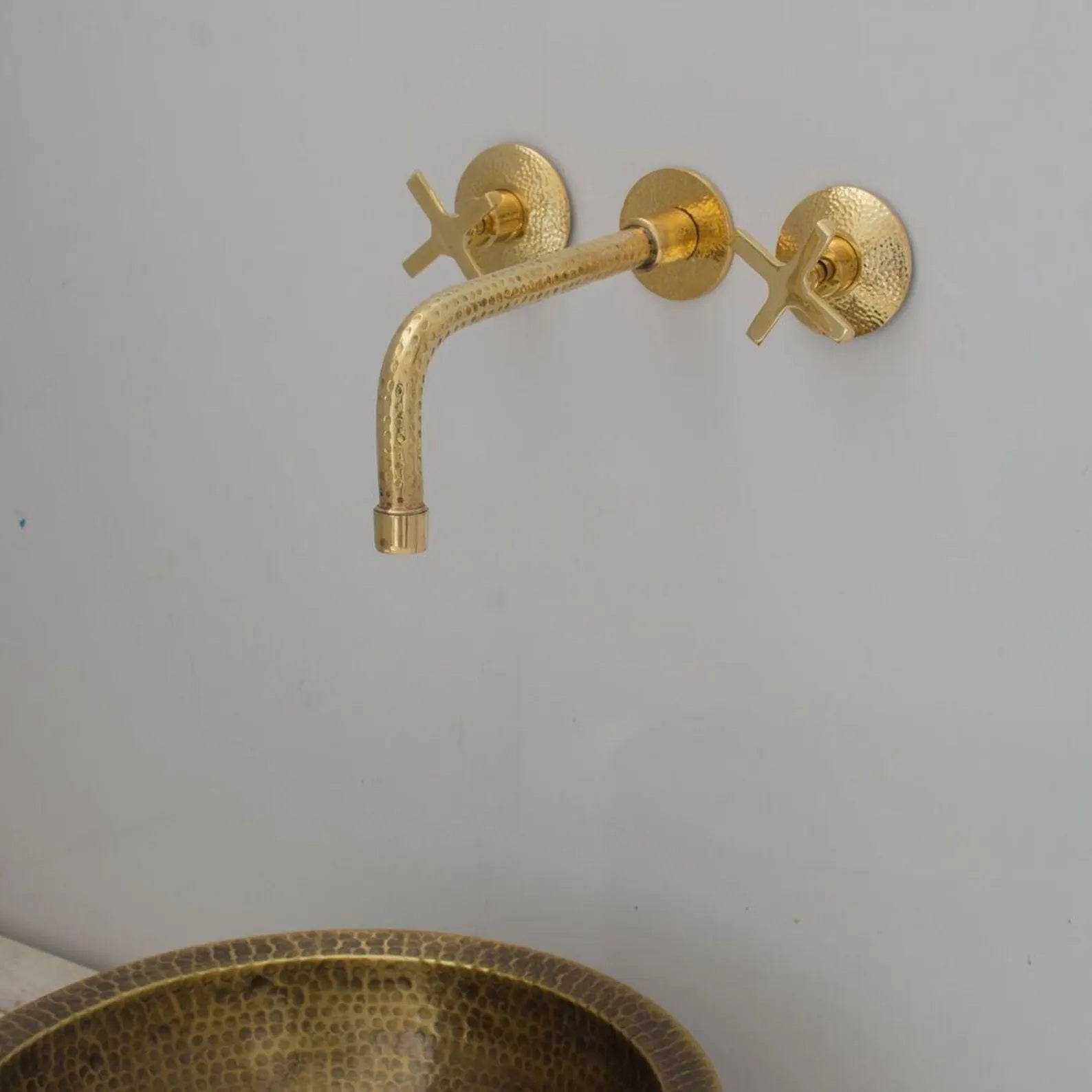 Heritage - Unlacquered Brass 3 Holes Bath Wall Mount Faucet alternate view 4