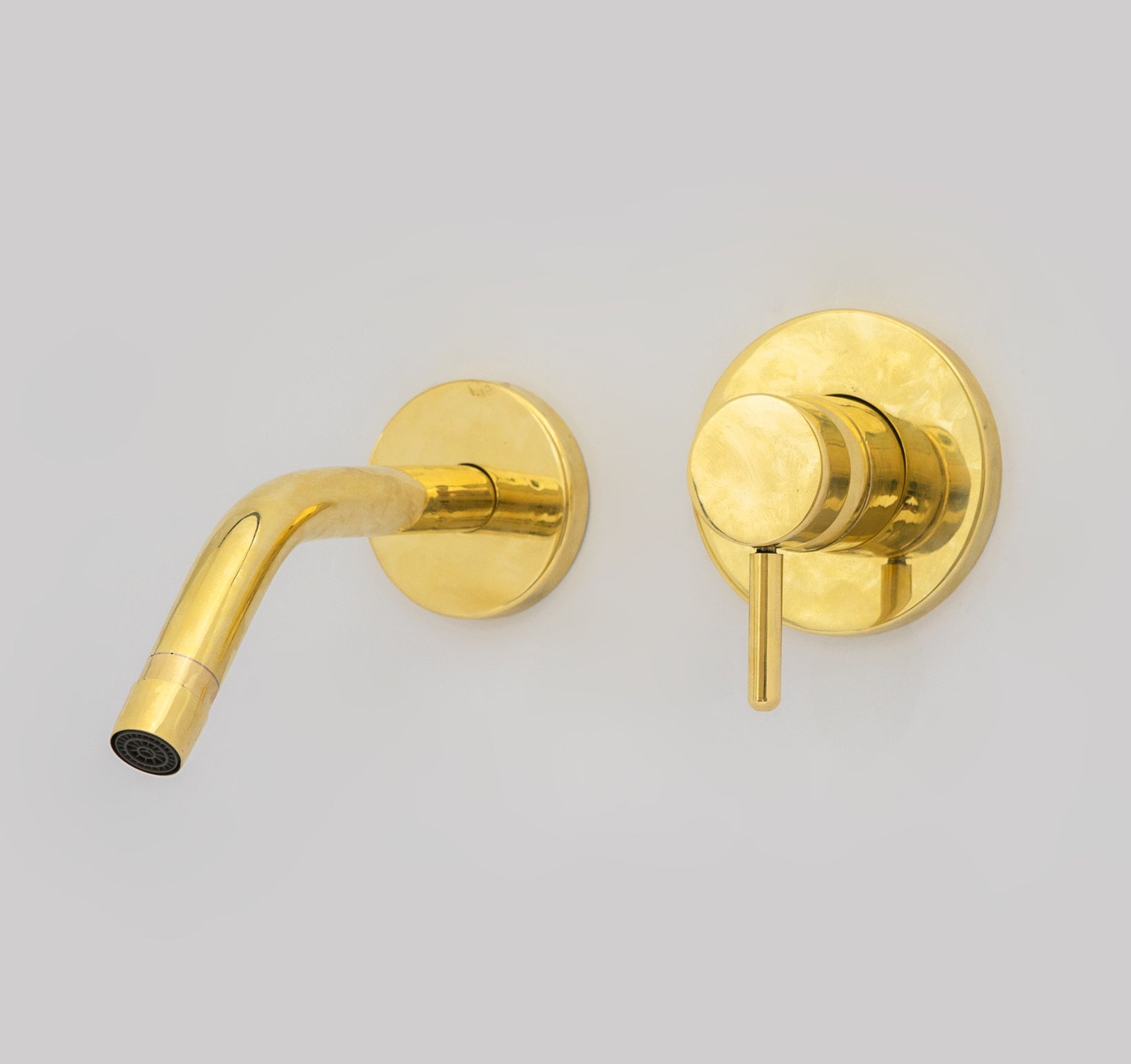 Heritage - Unlacquered Brass Bath Wall Mount Faucet alternate view 2