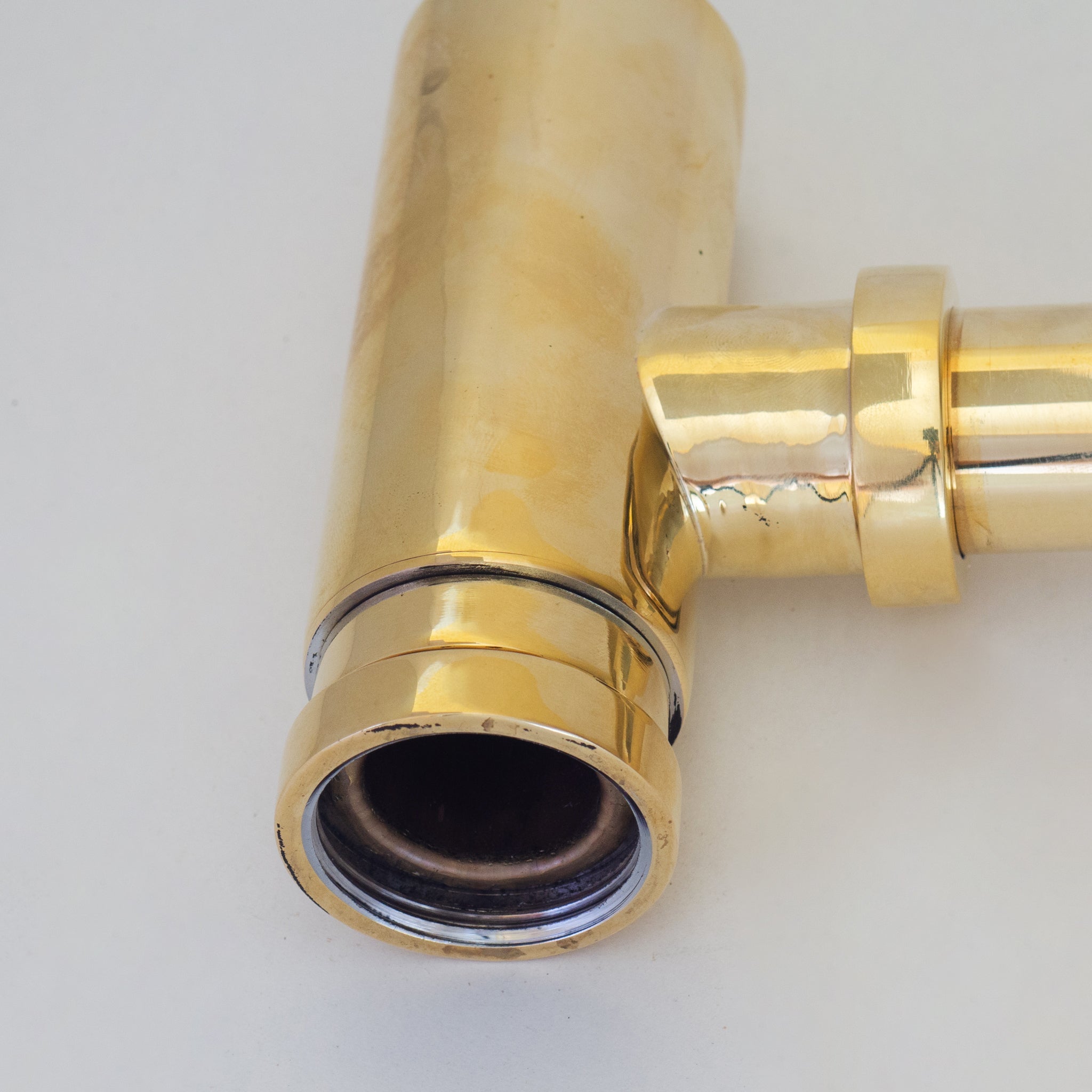 Round Solid Brass Bottle P-Trap & Push-Up Drain alternate view 6