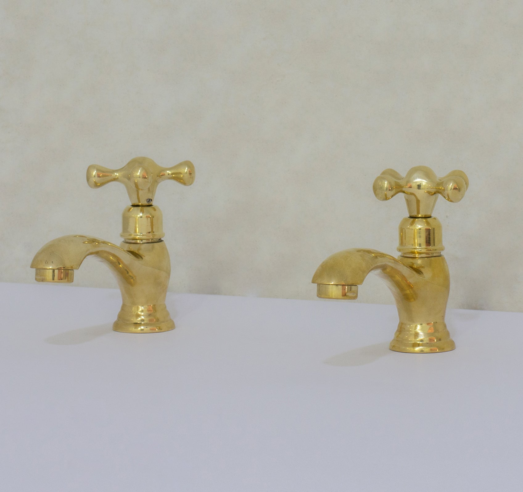 Single Hole Brass Bathroom Faucet – Brass Single Hole Bathroom Faucet alternate view 8