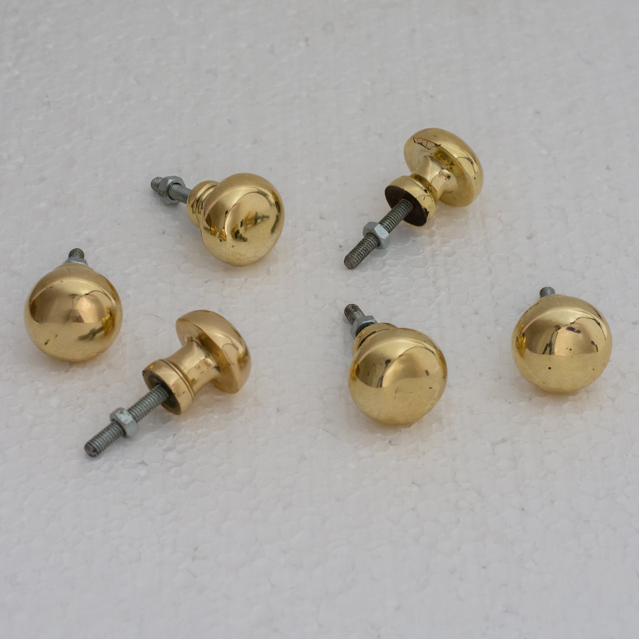 Smooth Heavy-Duty Unlacquered Brass Round Cabinet Knobs alternate view 9