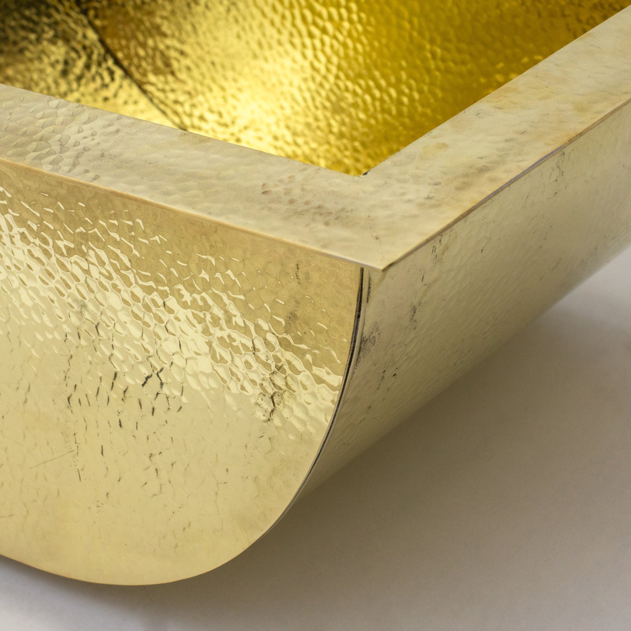 Solid Brass Undermount Bathroom Sink, Hammered Drop-in Vanity Sink With 3-Hole Waterfall Faucet, Undermount Deep Curved Basin alternate view 6