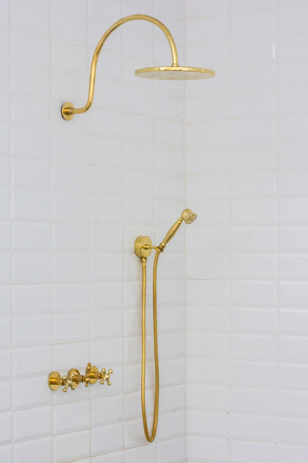 Unlacquered Brass Concealed Shower – Gooseneck Rainfall Arm with Handheld, 2-Outlet Shower System alternate view 5