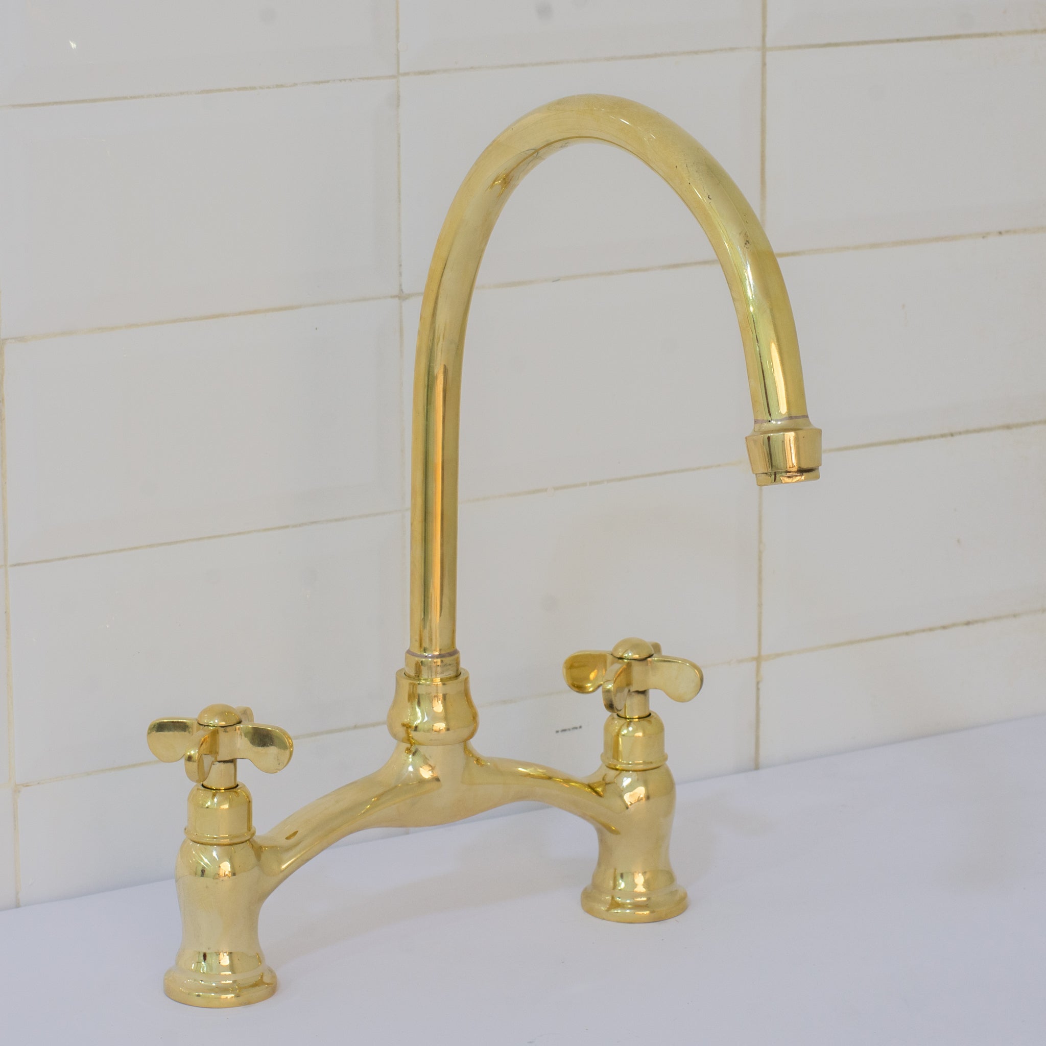 Verdeau - Unlacquered Bridge Kitchen Faucet alternate view 17