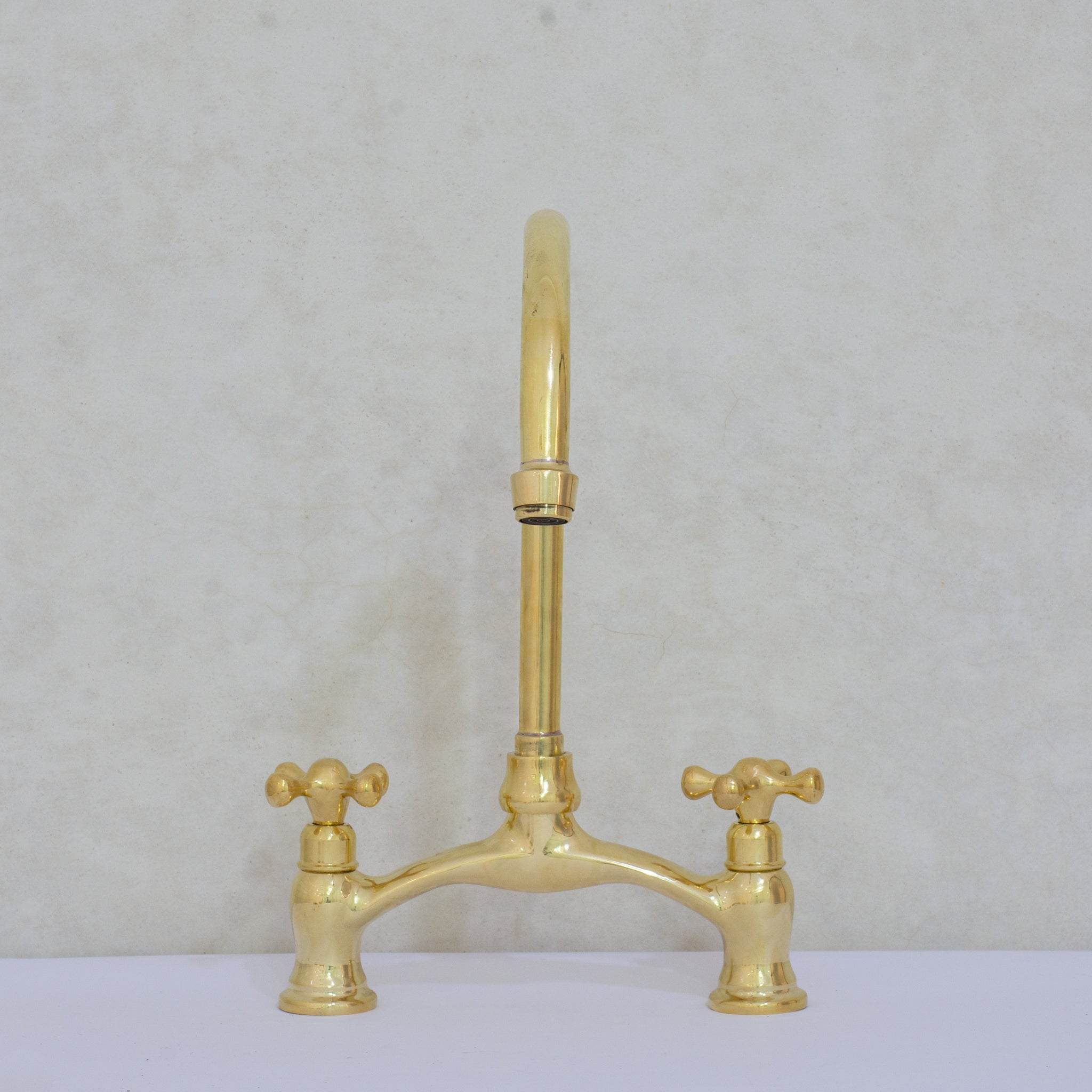 Verdeau - Unlacquered Bridge Kitchen Faucet alternate view 14
